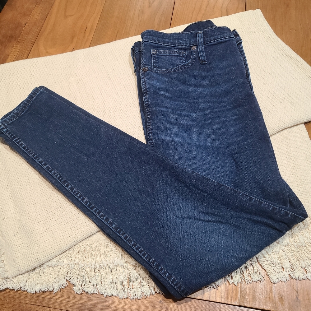 Madewell Dark High-Rise Skinny Jeans